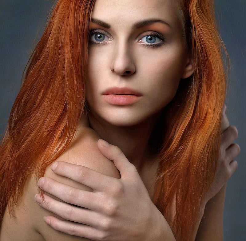 Agent Valeria Stone
